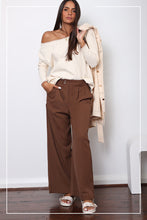 Load image into Gallery viewer, CLASSIC WIDE-LEG PANTS
