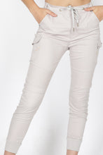 Load image into Gallery viewer, HAYLEY JOGGER JEANS - sand