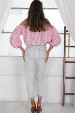 Load image into Gallery viewer, Kendall Mom Jeans - NO RIPS