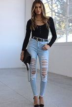 Load image into Gallery viewer, Kamila Skinny Jeans
