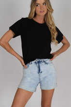 Load image into Gallery viewer, BERMUDA DENIM SHORT