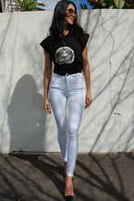 Load image into Gallery viewer, Low Waist White Gelato Legs