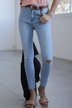Load image into Gallery viewer, Wyatt Skinny Jeans