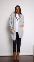 Load image into Gallery viewer, POPCORN CARDIGAN
