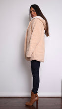 Load image into Gallery viewer, TEDDY HOODED JACKET
