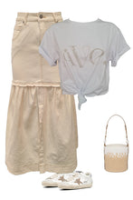 Load image into Gallery viewer, AVE CURSIVE TEE - WHITE/SILVER
