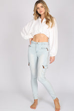 Load image into Gallery viewer, HAYLEY JOGGER JEANS - Bleach Blue
